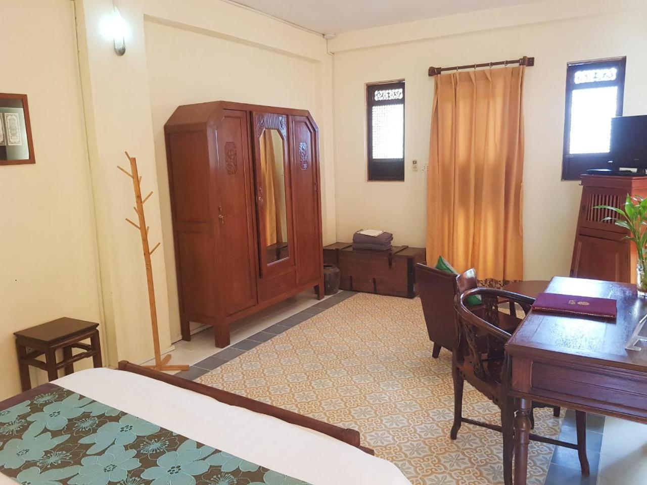 La Villa Battambang Exterior foto