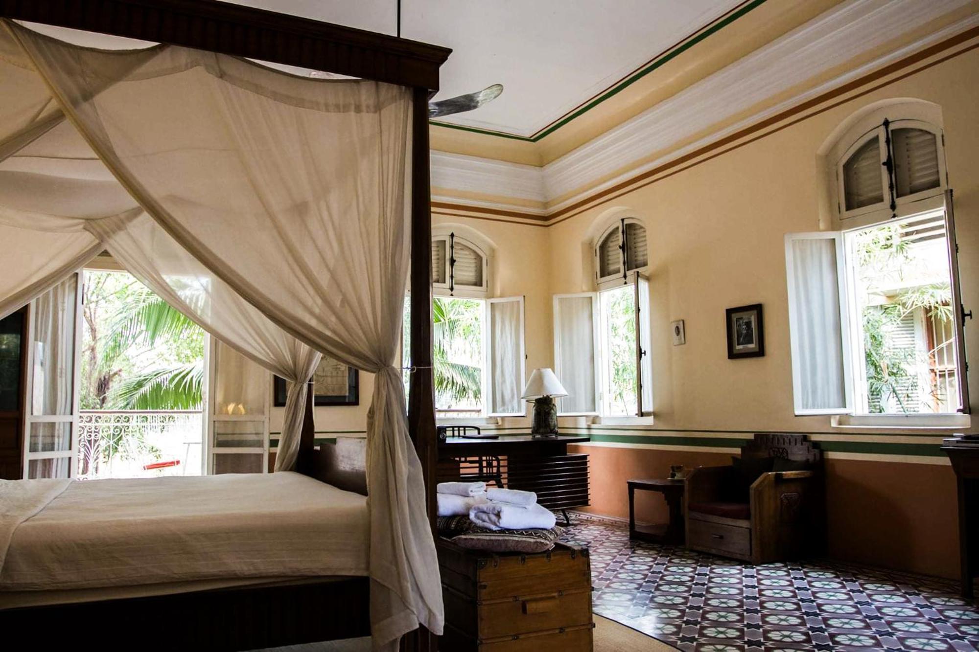 La Villa Battambang Exterior foto