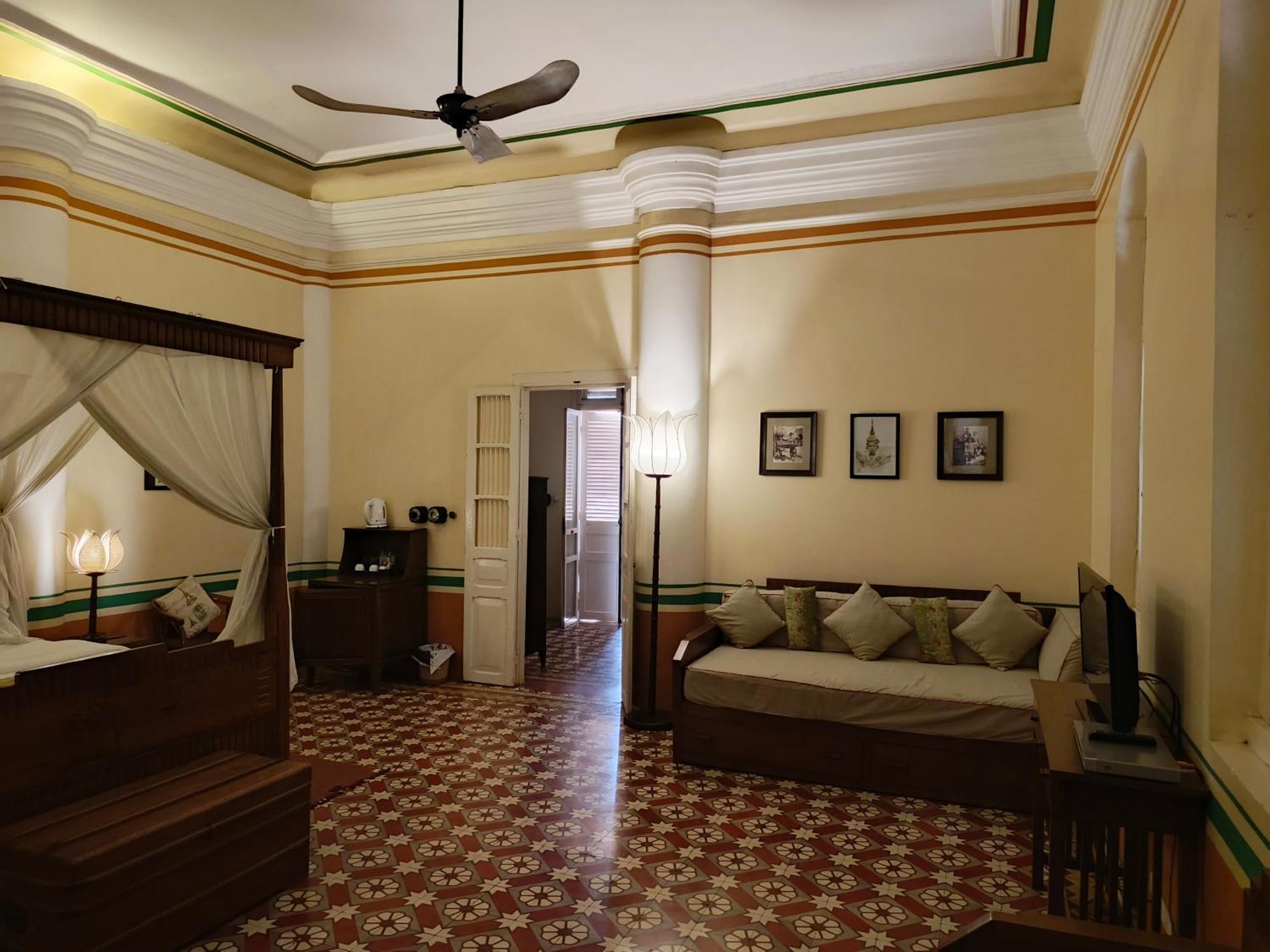 La Villa Battambang Exterior foto