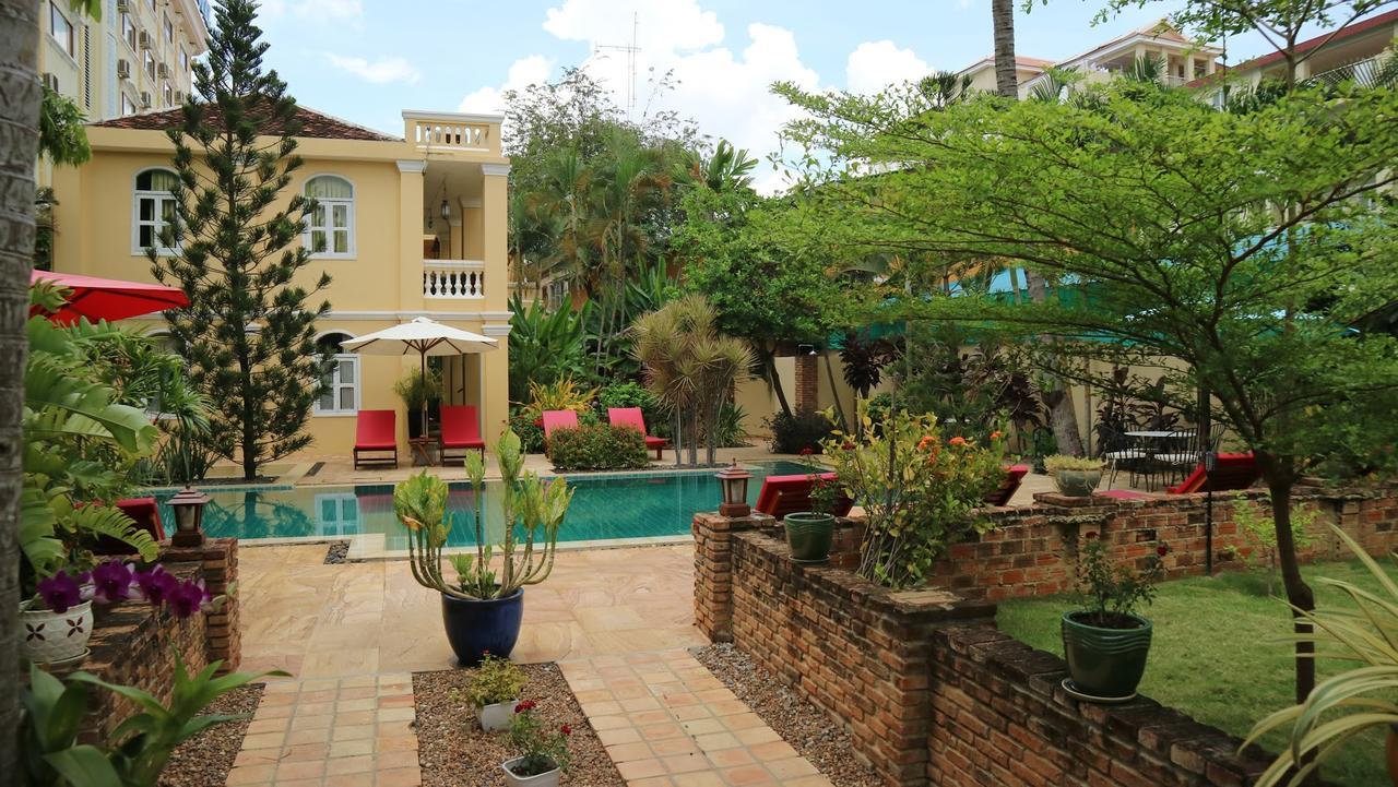 La Villa Battambang Exterior foto