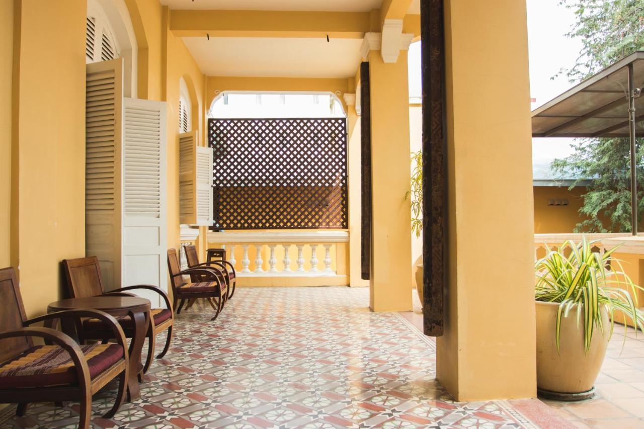 La Villa Battambang Exterior foto